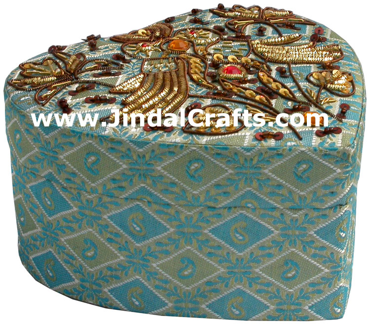 Hand Embroider Beaded Jari Zari Jewellery Box India Art