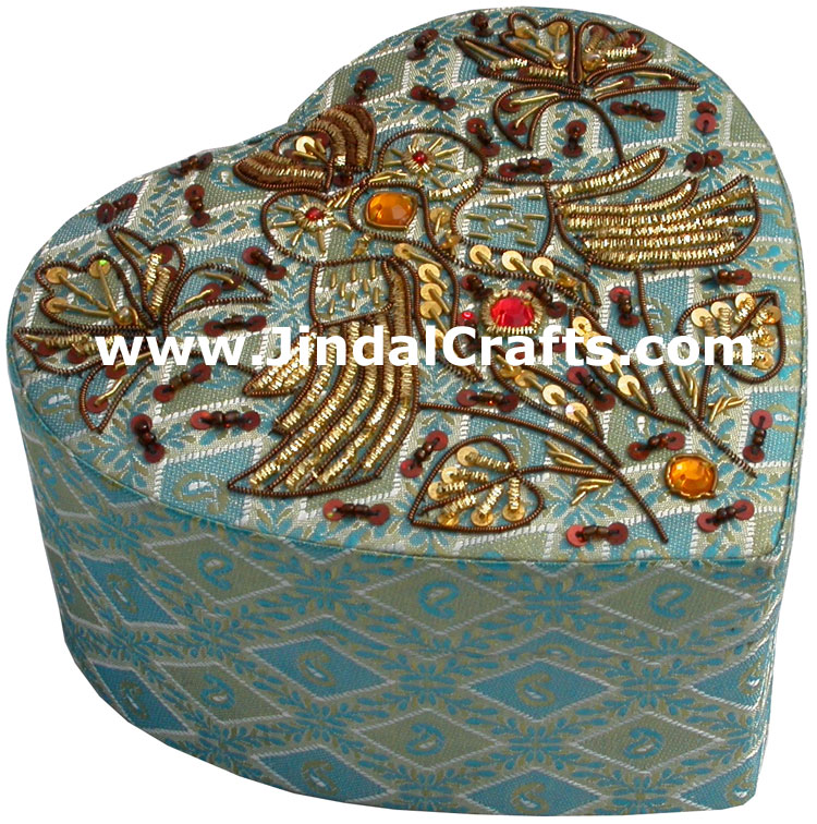 Hand Embroider Beaded Jari Zari Jewellery Box India Art