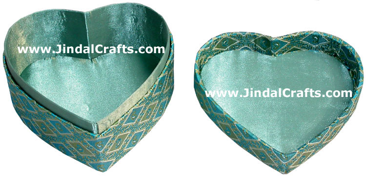 Hand Embroider Beaded Jari Zari Jewellery Box India Art