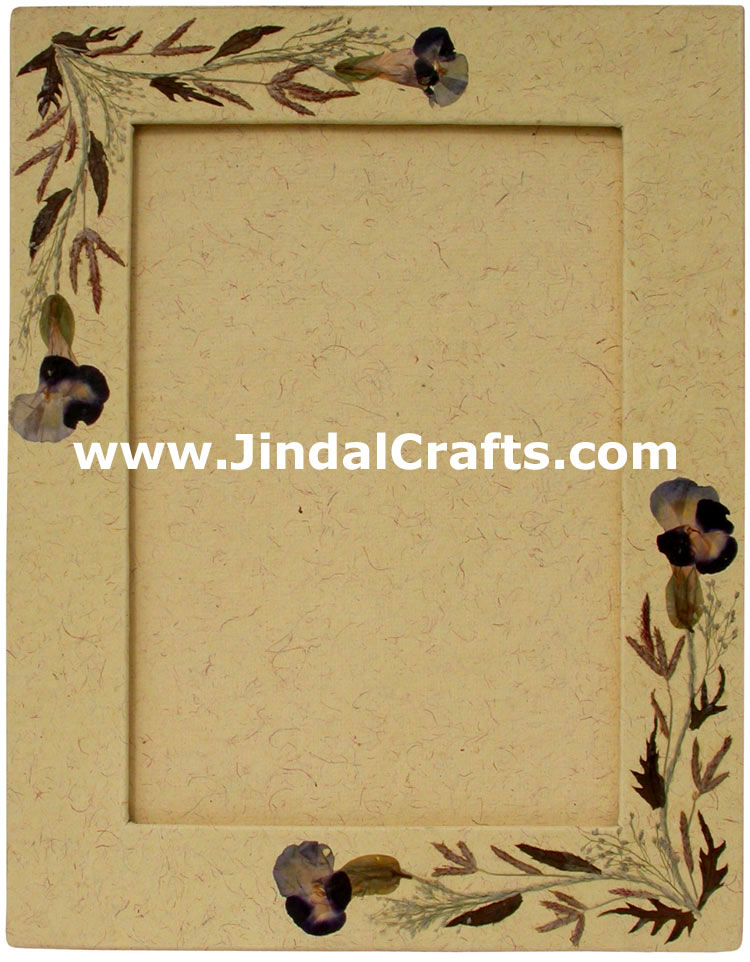 Hand Made Dried Flowers Decorative Photo Frame India