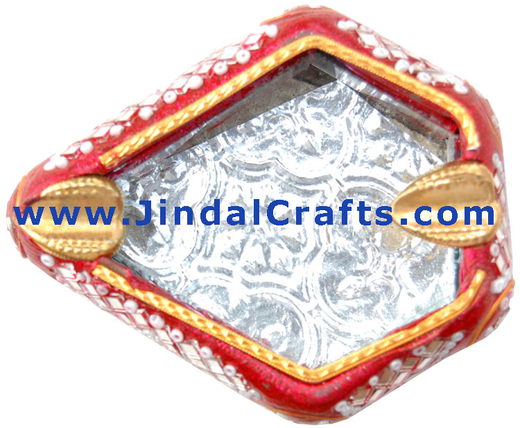 Lac Made Ash Tray  Handcrafted Art from India