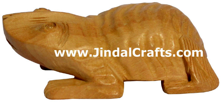 Kadam Wood Hand Carved Frog India Artifacts Arts