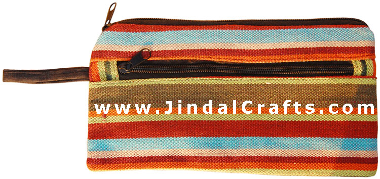 Traditional Pouch Bag for Stationary Travel Shaving Kit