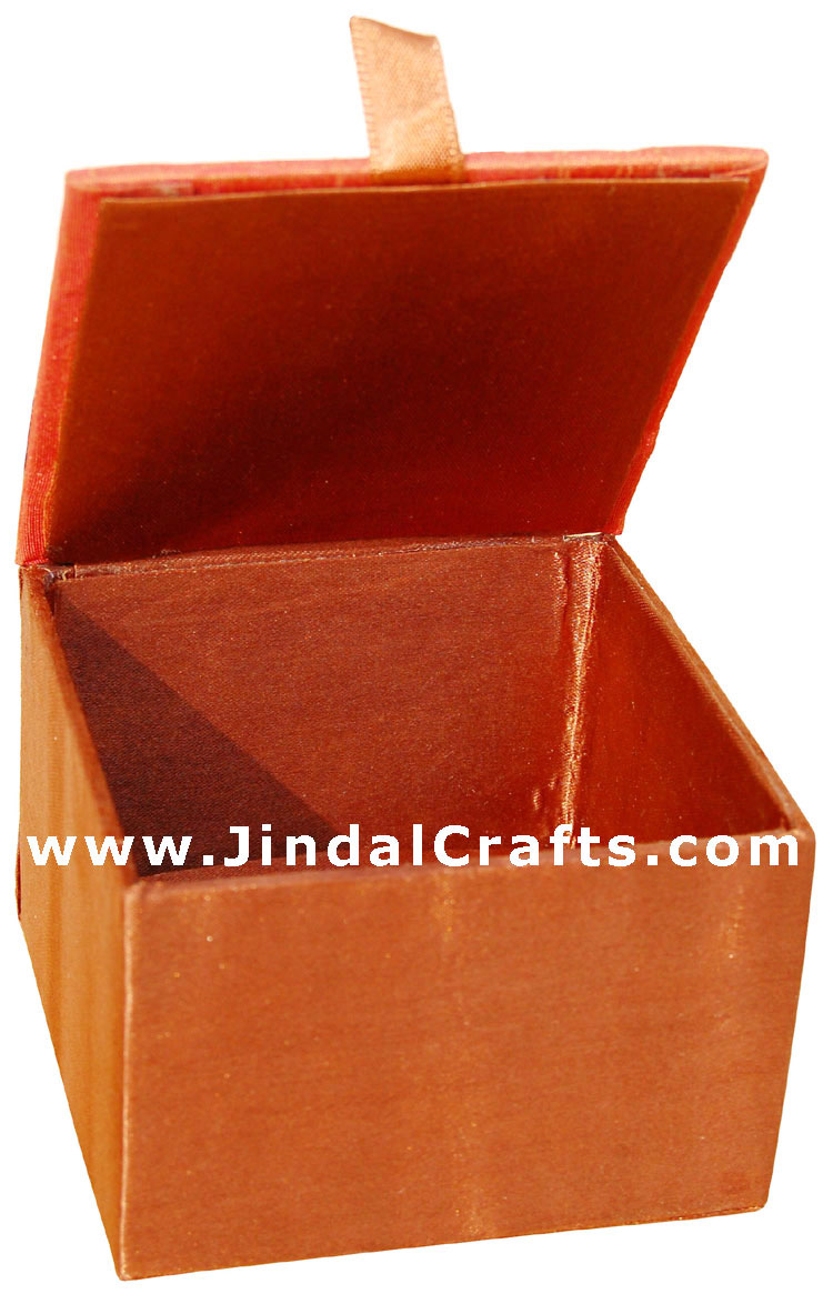 Hand Embroider / Beaded / Jari / Zari Paisley Box