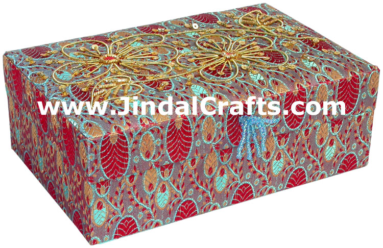 Hand Embroider Beaded Jari Zari Jewellery Box India Art