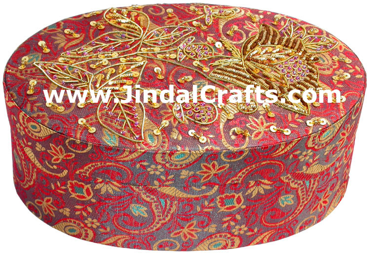 Hand Embroider Beaded Jari Zari Jewellery Box India Art