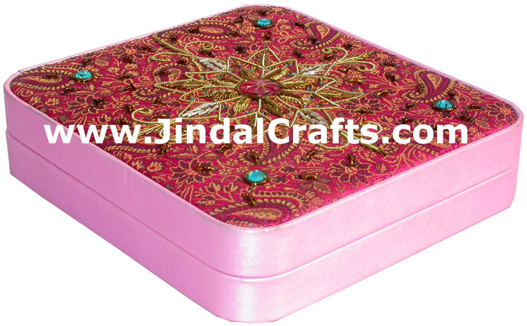 Hand Embroider Beaded Jari Zari Jewellery Box India Art