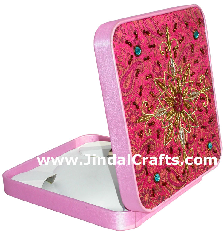 Hand Embroider Beaded Jari Zari Jewellery Box India Art
