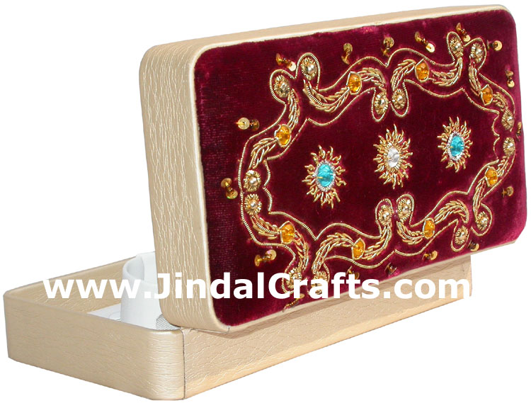 Hand Embroider Beaded Jari Zari Jewellery Box India Art