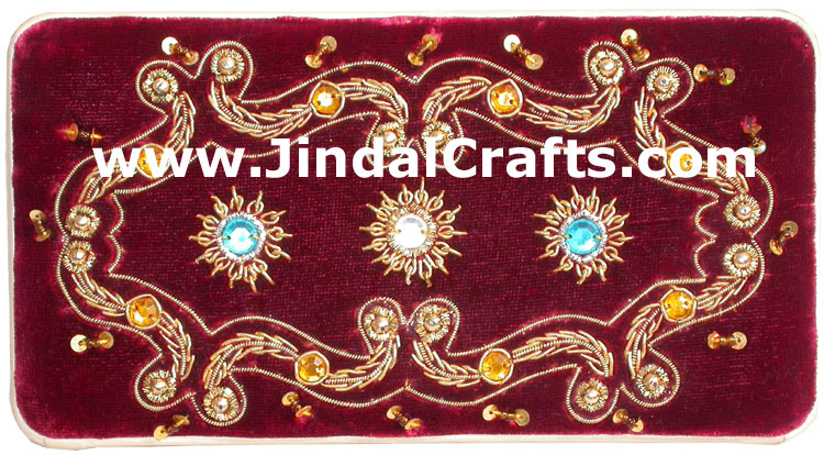 Hand Embroider Beaded Jari Zari Jewellery Box India Art