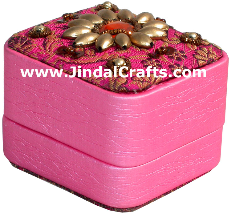 Hand Embroider Beaded Jari Zari Jewellery Box India Art
