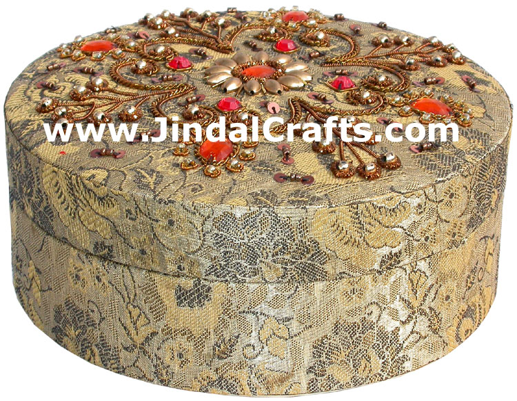 Hand Embroider Beaded Jari Zari Jewellery Box India Art