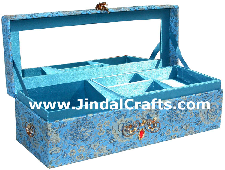 Hand Embroider Beaded Jari Zari Jewellery Box India Art