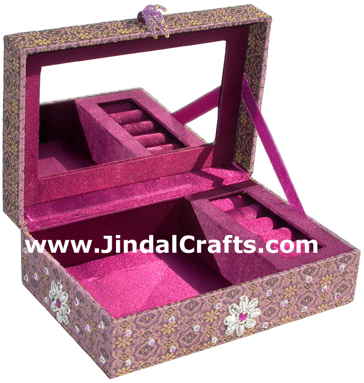 Hand Embroider Beaded Jari Zari Jewellery Box India Art