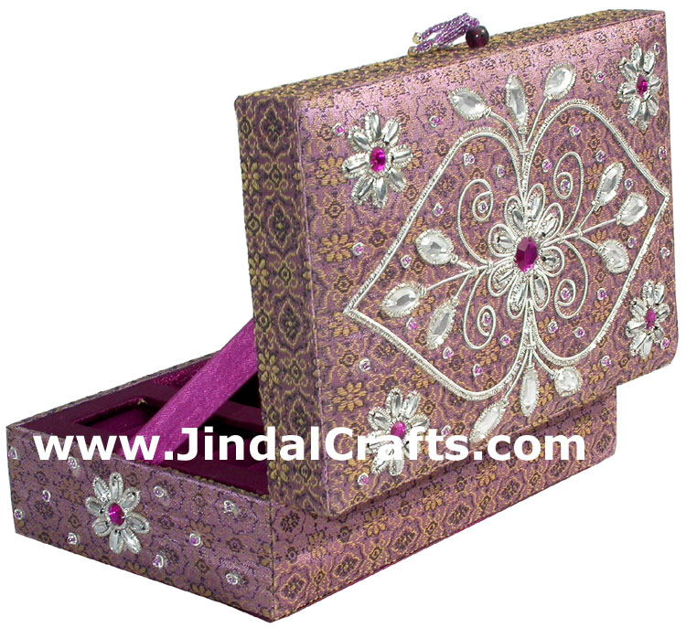 Hand Embroider Beaded Jari Zari Jewellery Box India Art