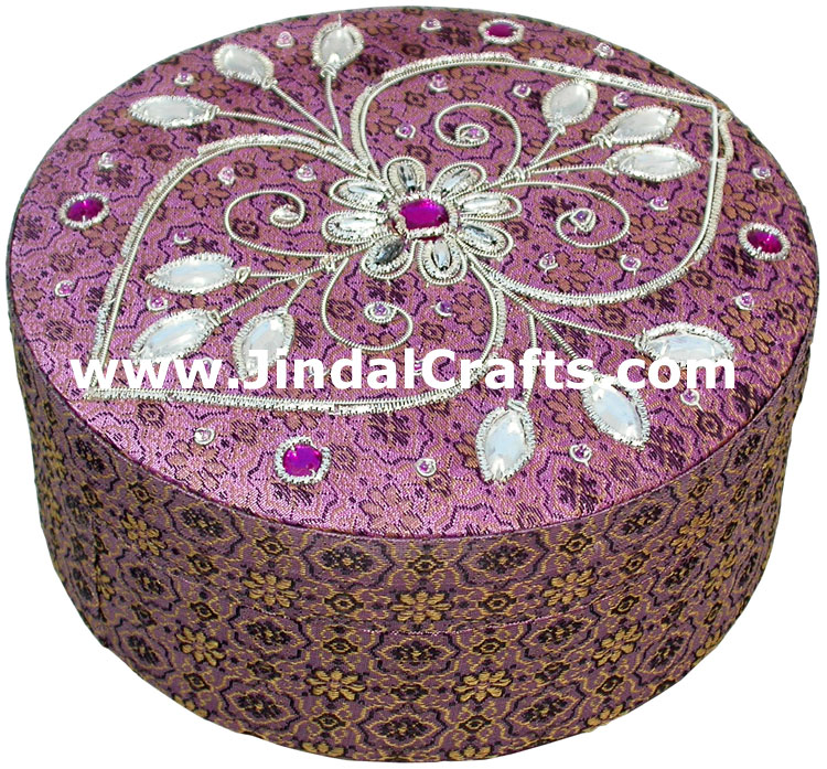 Hand Embroidered Designer Jewelry Box Souvenirs Crafts