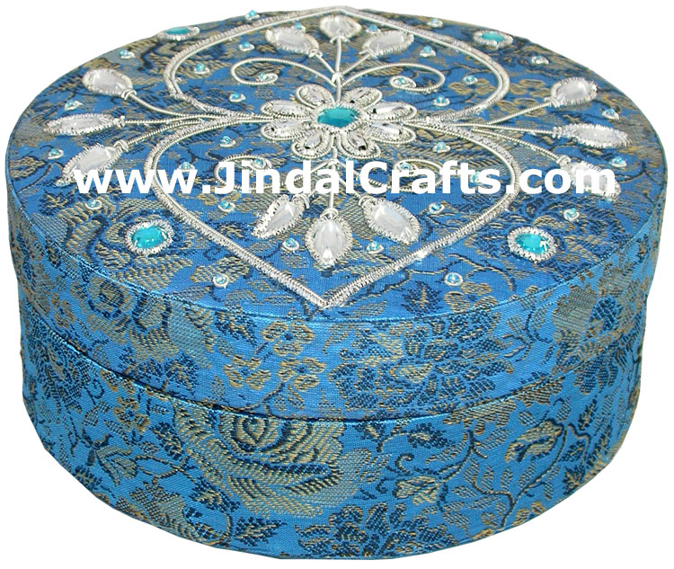 Hand Embroidered Designer Jewelry Box Souvenirs Crafts