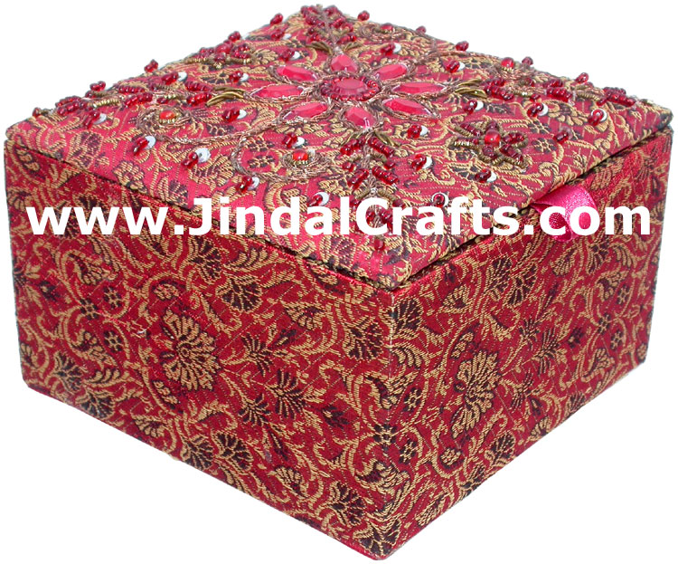 Hand Embroidered Designer Jewelry Box Souvenirs Crafts