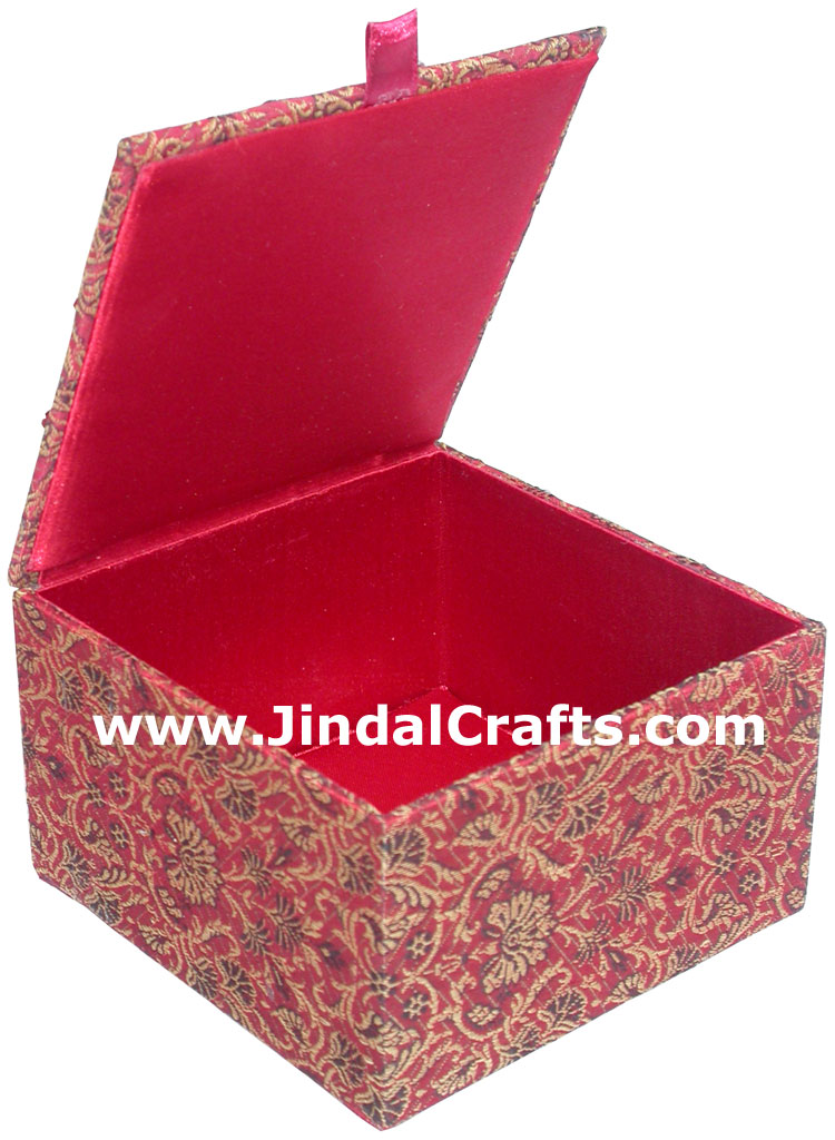 Hand Embroidered Designer Jewelry Box Souvenirs Crafts