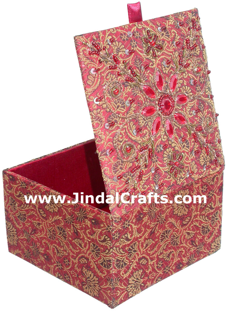 Hand Embroidered Designer Jewelry Box Souvenirs Crafts