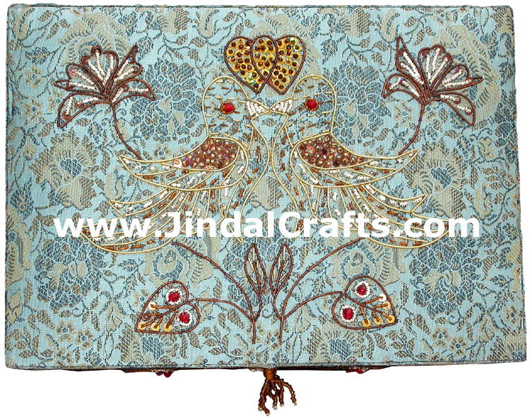 Hand Embroidered Designer Beaded Zari Jewelry Box Souvenir Indian Rich Art Craft