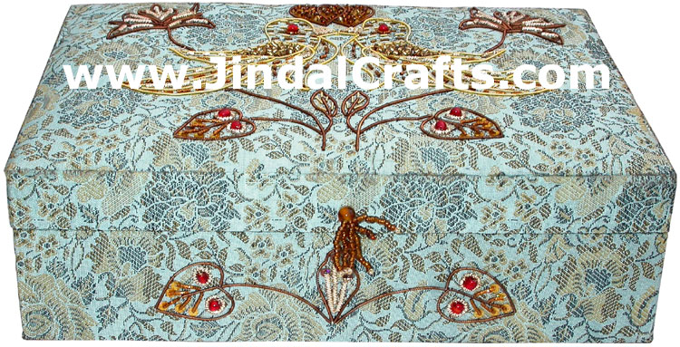 Hand Embroidered Designer Beaded Zari Jewelry Box Souvenir Indian Rich Art Craft