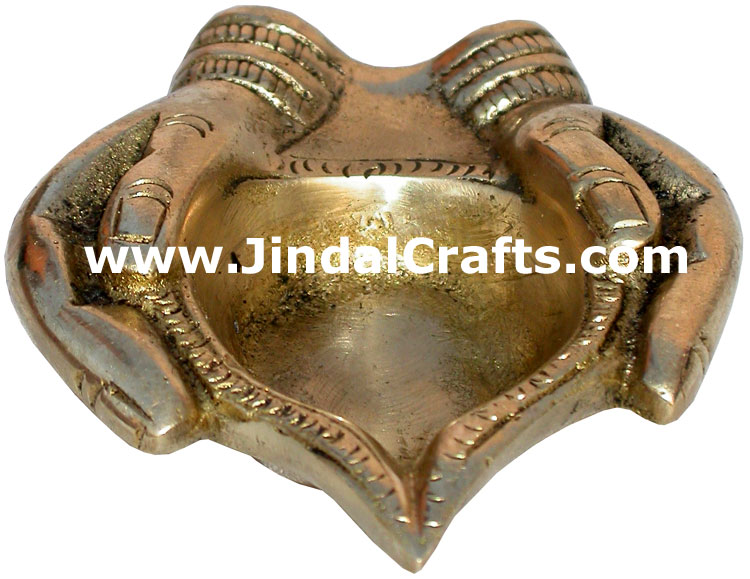 Brass Diya Lamps Deepak Hindu Pooja Crafts Festival Art