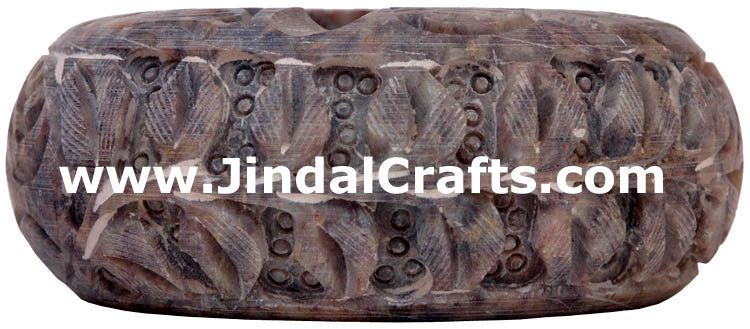 Hand Carved Soft Stone Ash Tray Indian Art
