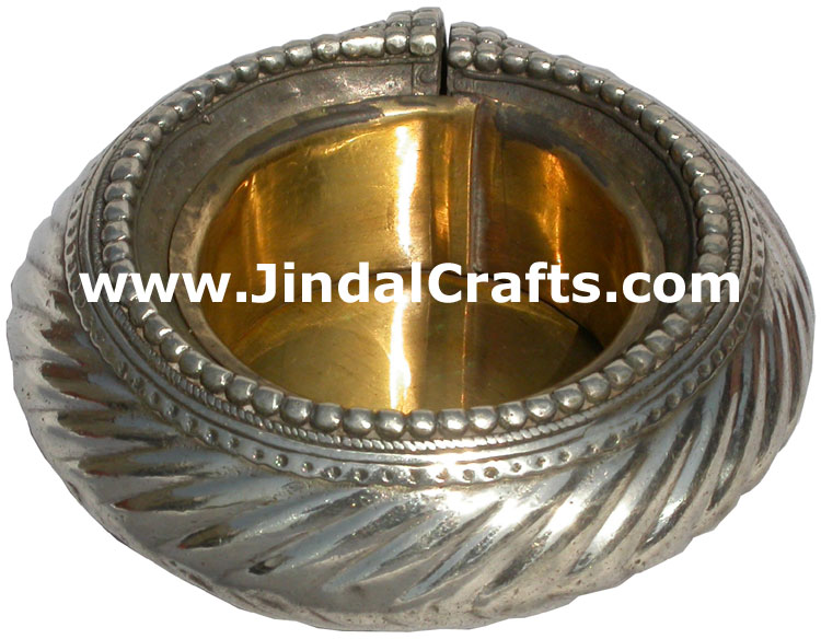 Ash Tray India Traditional Metal Handicrafts Crafts Art