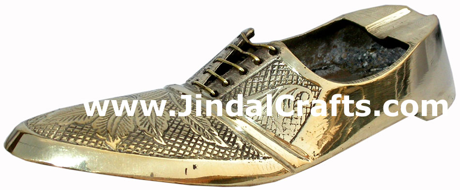 Brass Ashtray - Shoe Shaped Indian Art Craft Handicraft Metal Smoking Ashtray