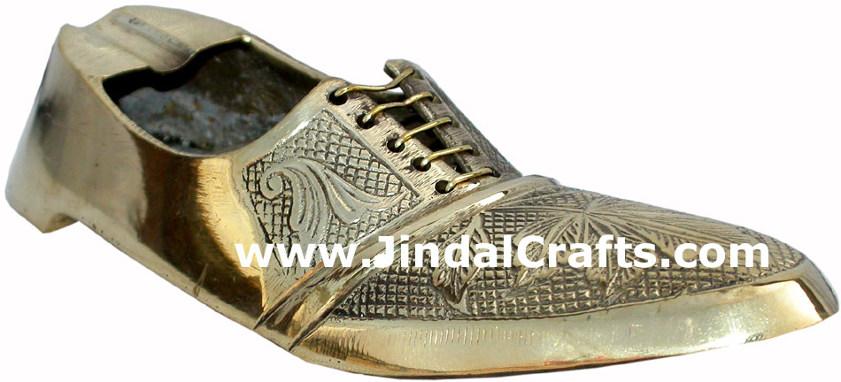 Brass Ashtray - Shoe Shaped Indian Art Craft Handicraft Metal Smoking Ashtray