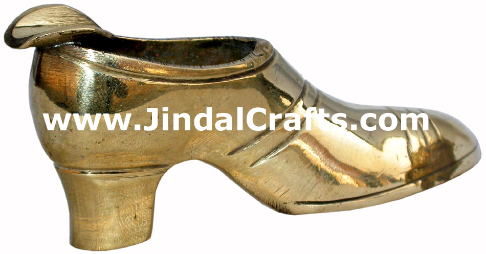 Brass Ashtray - Shoe Shaped Indian Art Craft Handicraft Metal Smoking Ashtray