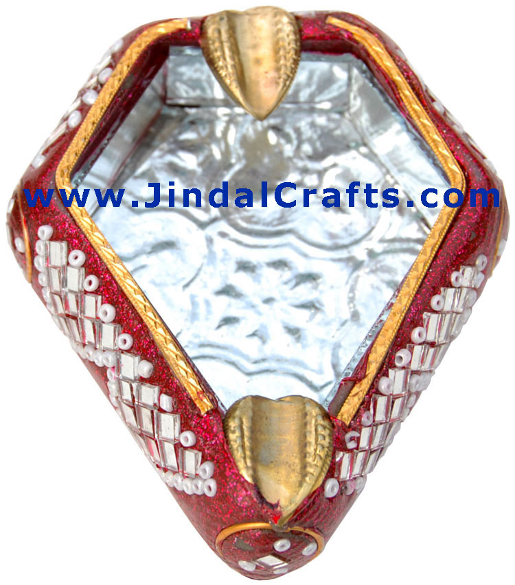 Lac Made Ash Tray  Handcrafted Art from India