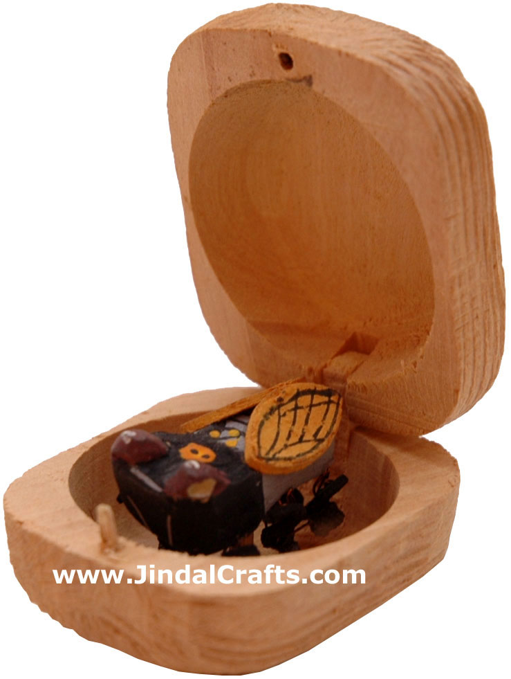Handmade Wooden Ladybird Key Chain Ring India Carving Art