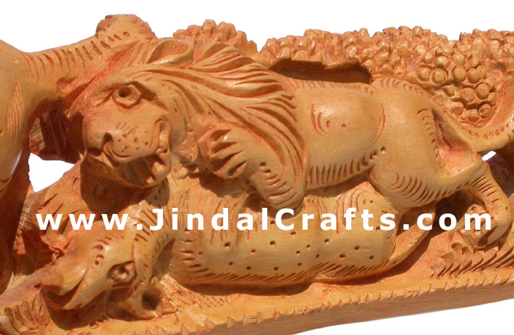 Handcarved Wooden Animals Jungle Masterpiece Artifact