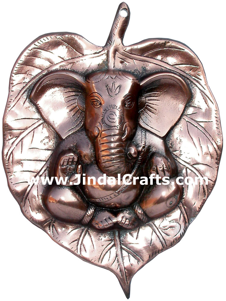 Ganpati Siddhi Vinayak on Leaf Wall Hanging Home Decor